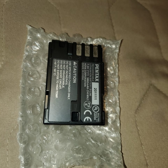 PENTAX SLR K5 DIGITAL CAMERA - Picture 7 of 16